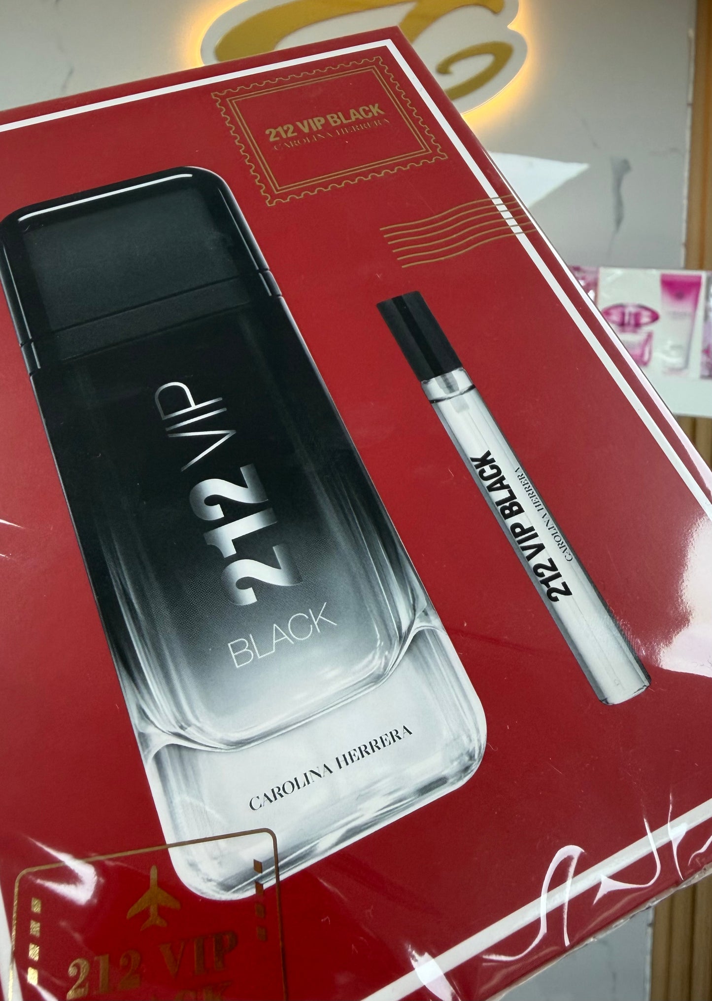 212 VIP BLACK -CAROLINA HERRERA