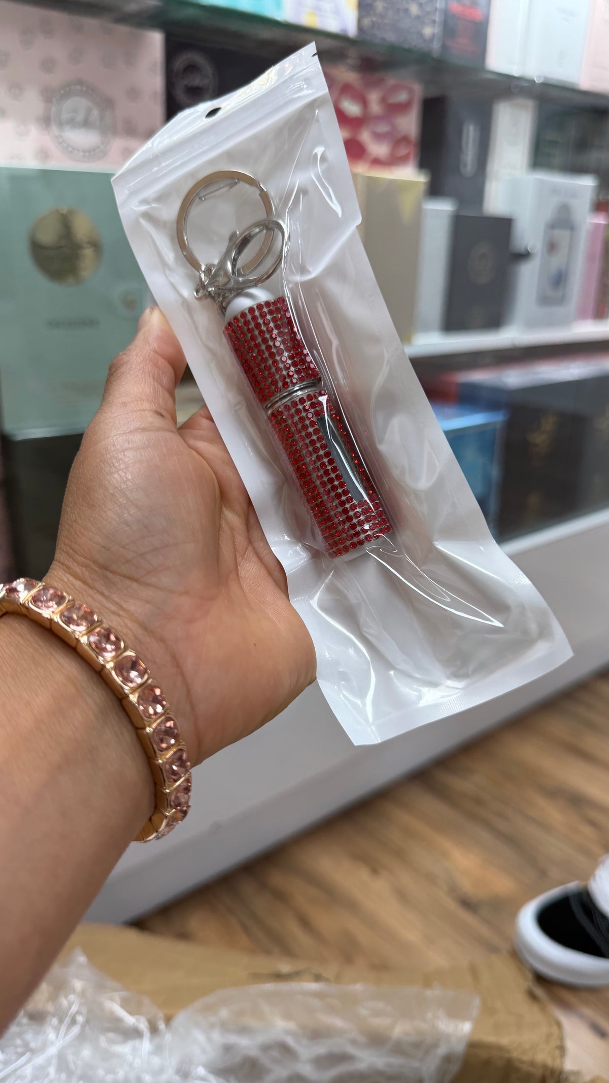 Set de 6 Atomizadores de Perfume Recargables con Brillantes y Llavero