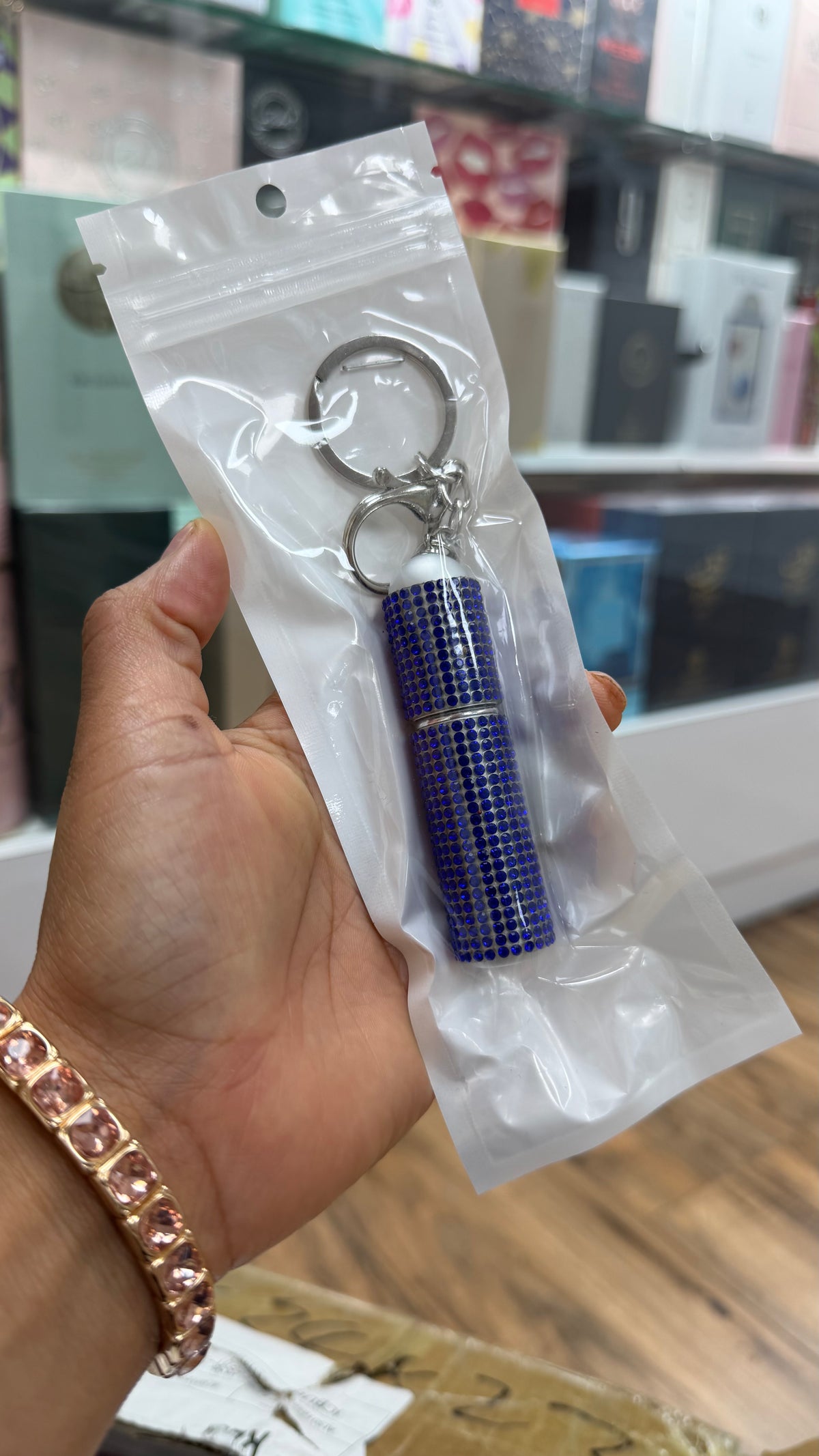 Set de 6 Atomizadores de Perfume Recargables con Brillantes y Llavero