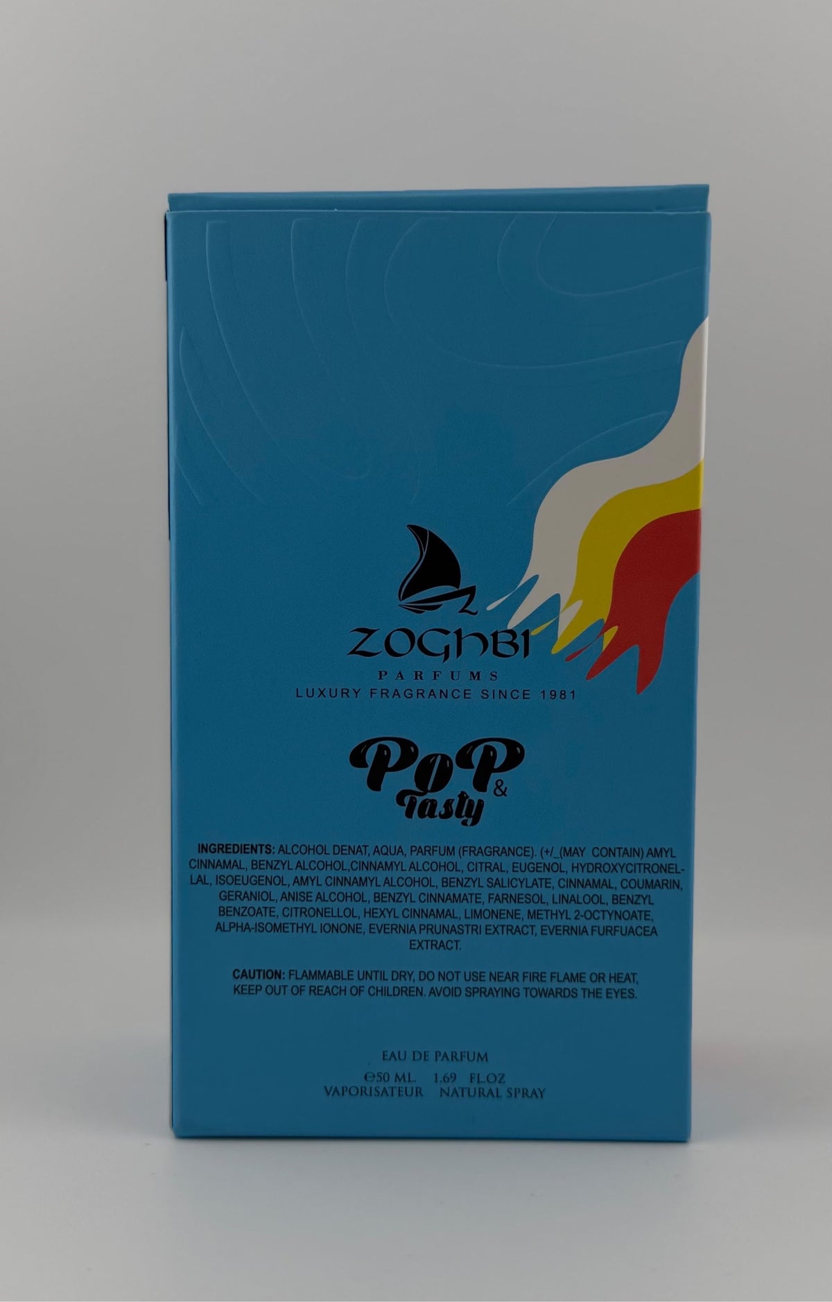 Perfume Pop & Tasty de Zakat Creations, Eau de Parfum 50 ml, frasco azul claro con tapón de carrito de helados – detalle – Siblingsgo Miami